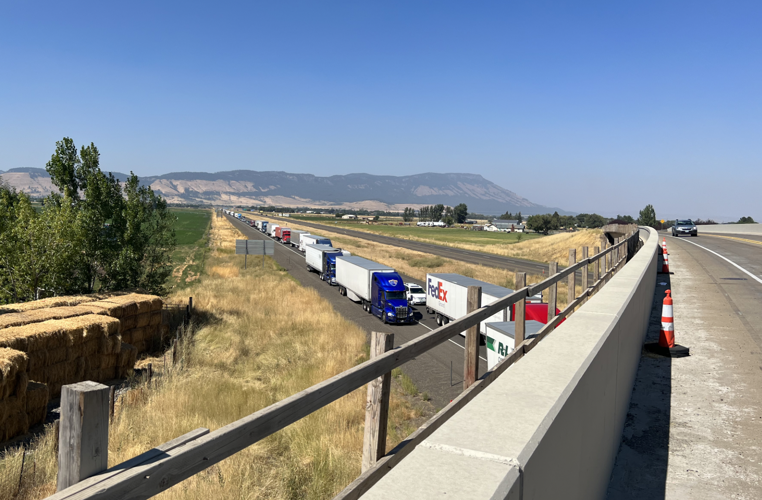 TRAFFIC ALERT: I-84 closure from wildfire extends to Pendleton area