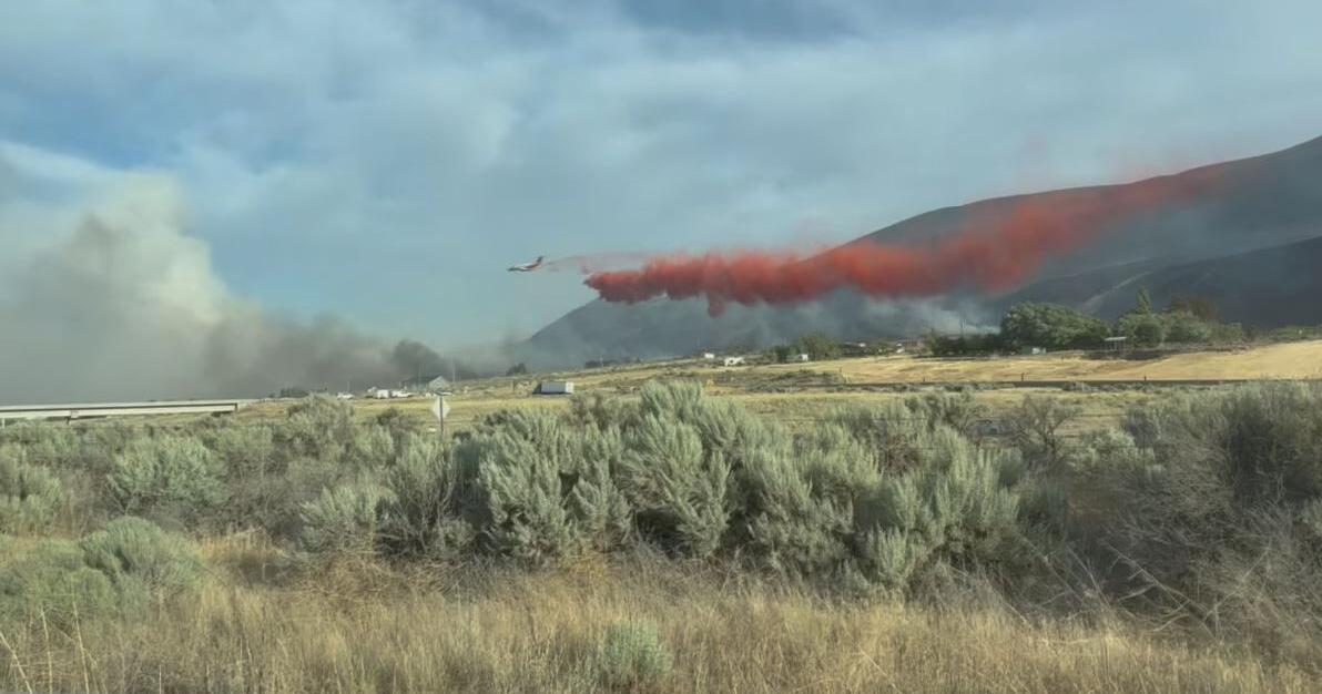 UPDATE: Fire crews battling Yakitat Wildfire, Ruppert Road Wildfire - Vimarsana News
