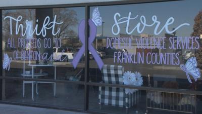 Domestic Violence Services gets help from Leadership Tri-Cities to jumpstart thrift store
