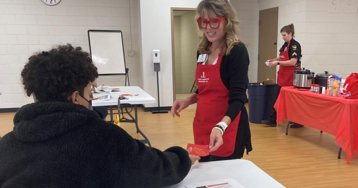 The Junior League of High Point Hosts Crock-Pot Cooking Class for YWCA | Food & Drink