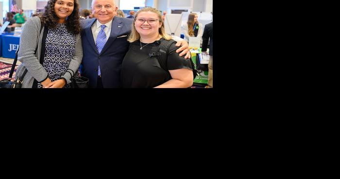 HPU Students Connect with Employers During CareerFest - Vimarsana News