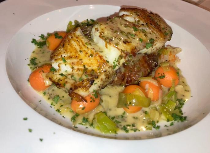 Sebass Chowder Chow Down with John Batchelor: Weekend Woes | Food & Drink | yesweekly.com