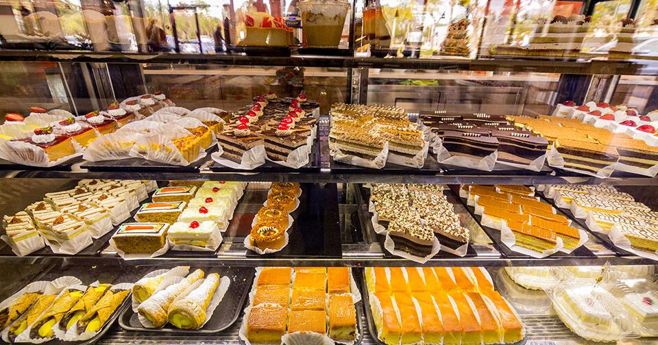 Obleas with Arequipe: A Colombian Sweet Sandwich | | yesweekly.com