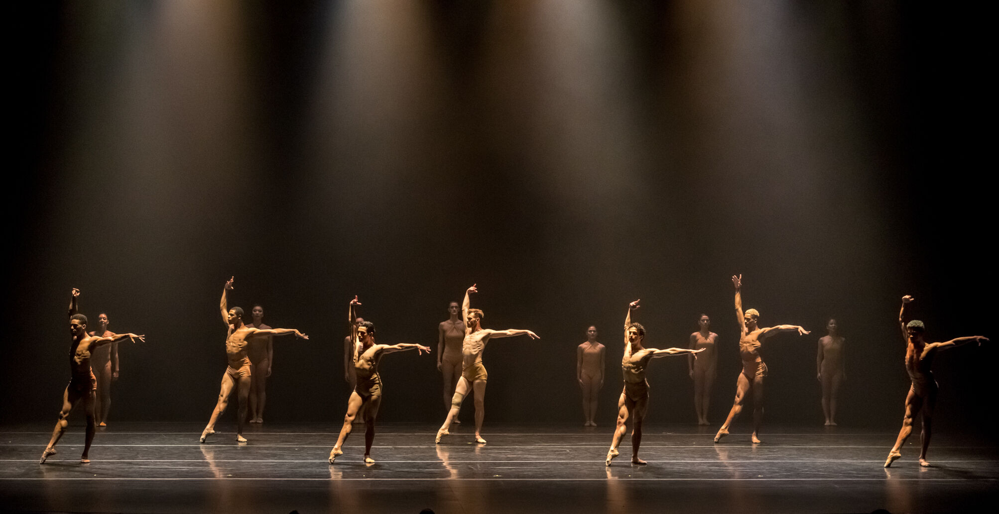 Complexions Contemporary Ballet Prepares to Rock Boone in STAR