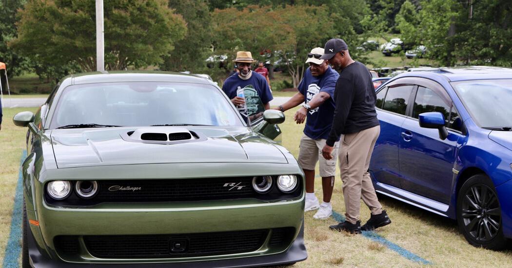 Car Show Fellowship at Washington Terrace Park