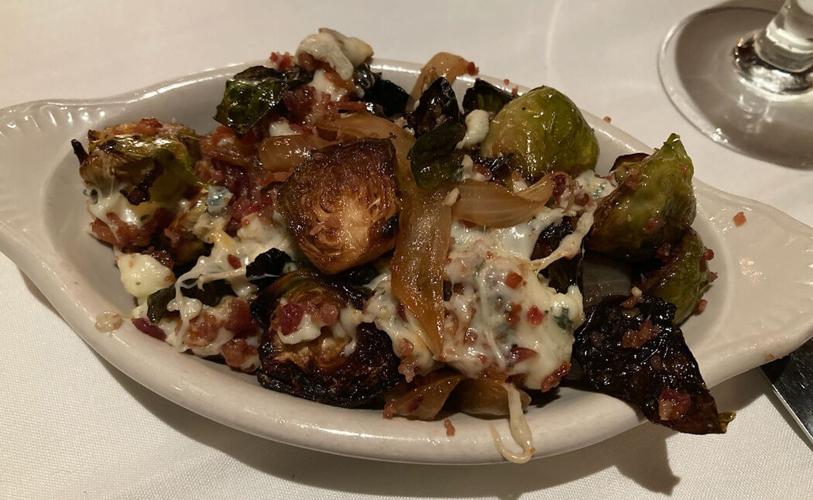 Chow Down at Ryan’s with John Batchelor | Food & Drink | yesweekly.com