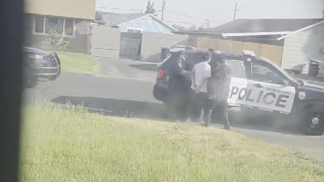 Moses Lake Police Arrest Teen After Road Rage Gun Threat | Columbia ...
