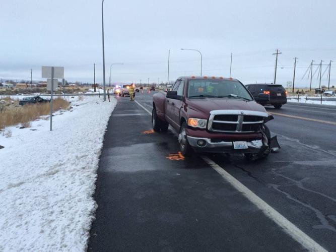 Ten hurt, including six children, in collision on SR 28 near Ephrata