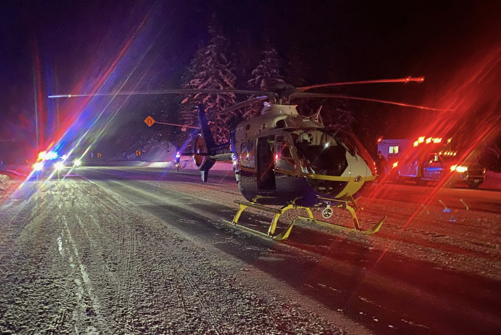 One airlifted to Seattle hospital after head-on crash on Blewett Pass ...