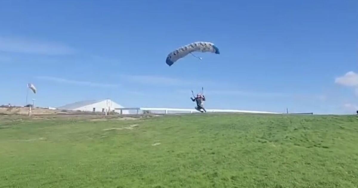 One reportedly dead and another airlifted after skydiving incident near Ritzville