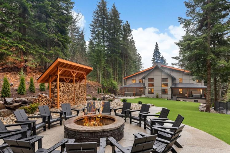 Photos Asking price for luxurious Leavenworth lodge falls to 3.95
