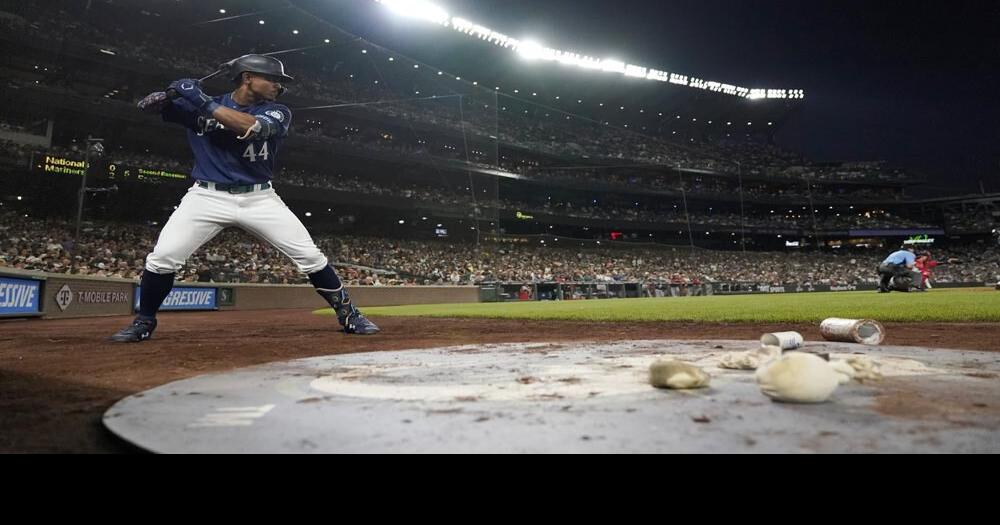 Mariners' Rodríguez ready for 2nd season of 'JRod Show' Columbia Basin