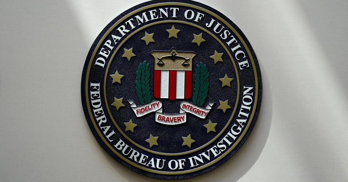 3 FBI agents fired after investigating Trump file class action suit ...