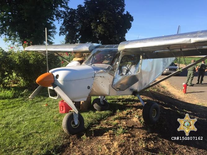 Small plane crashes during takeoff from road near Quincy iFIBER ONE