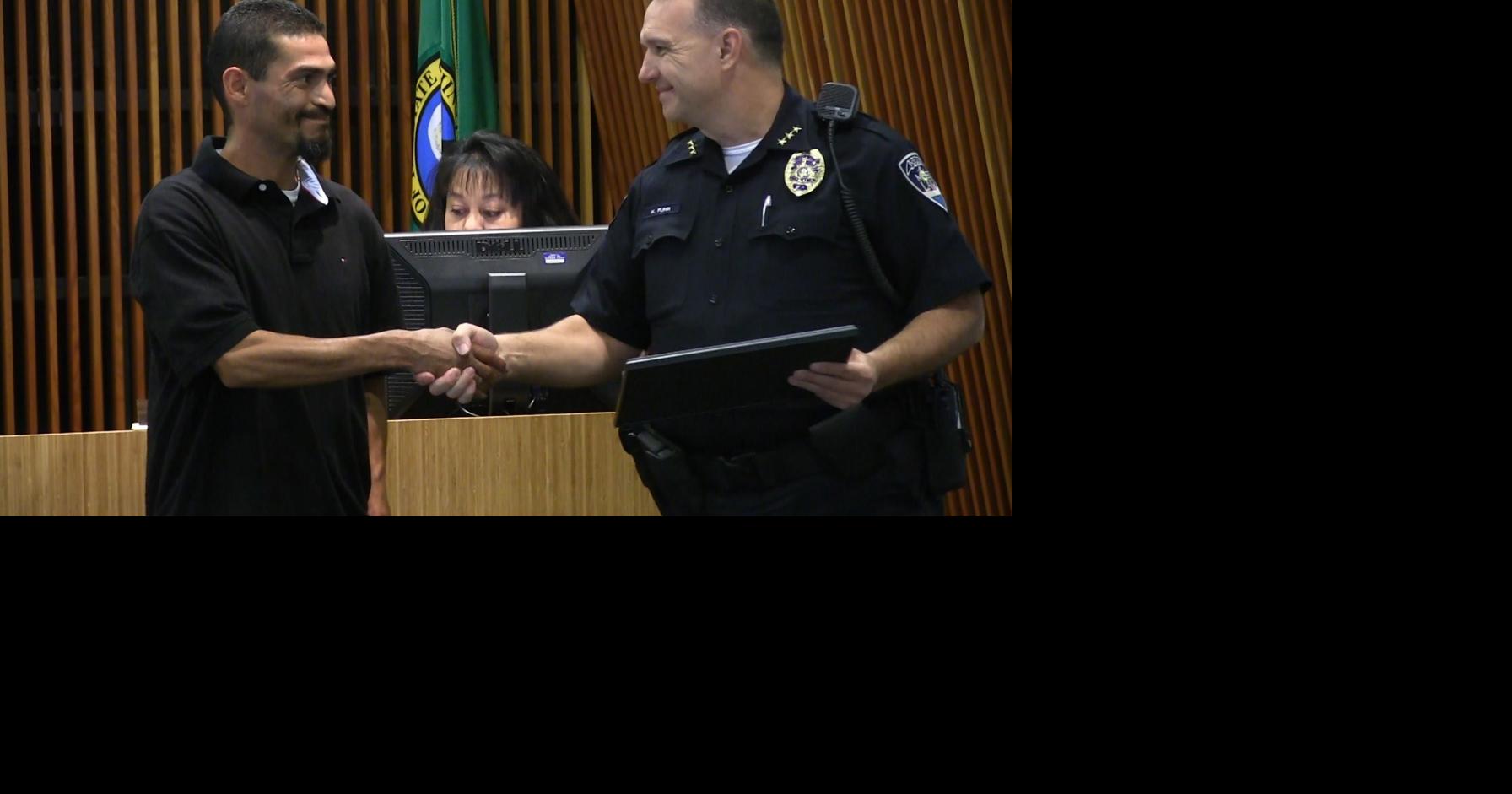 Moses Lake man commended for helping officer with arrest | iFIBER ONE ...