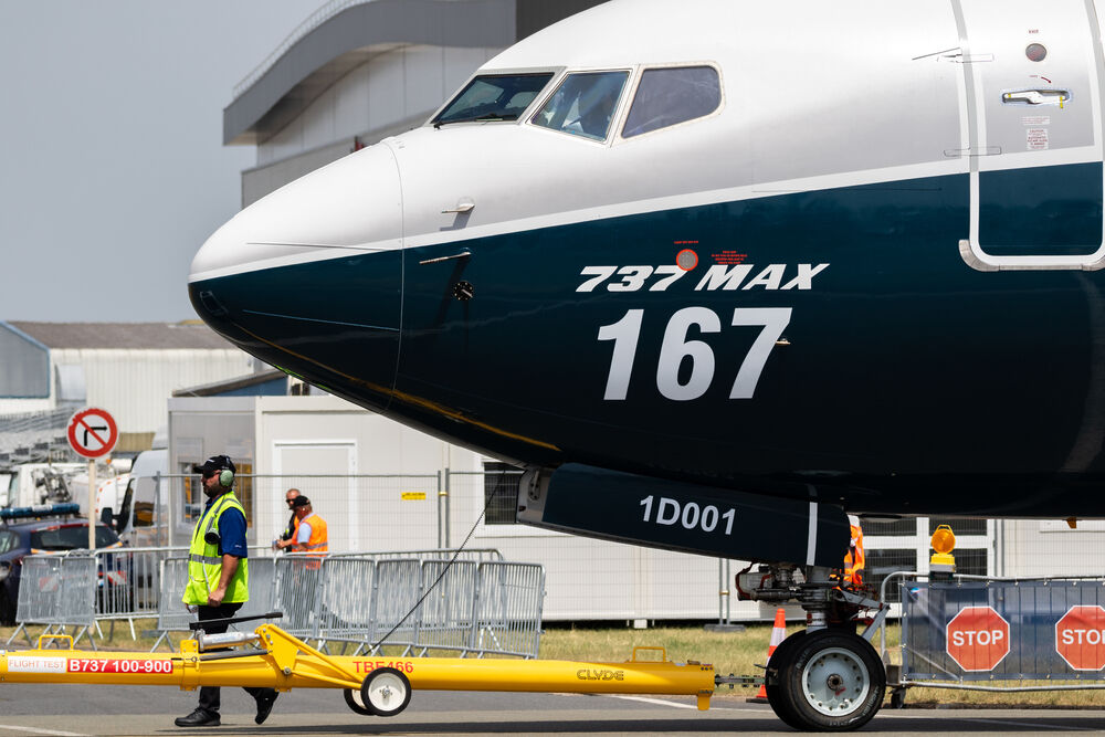 Federal Officials Order Grounding Of Boeing 737 Max 9 Jetliners After A ...