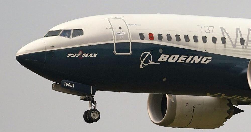 FAA clears Boeing 737 Max to fly again Columbia Basin(01)