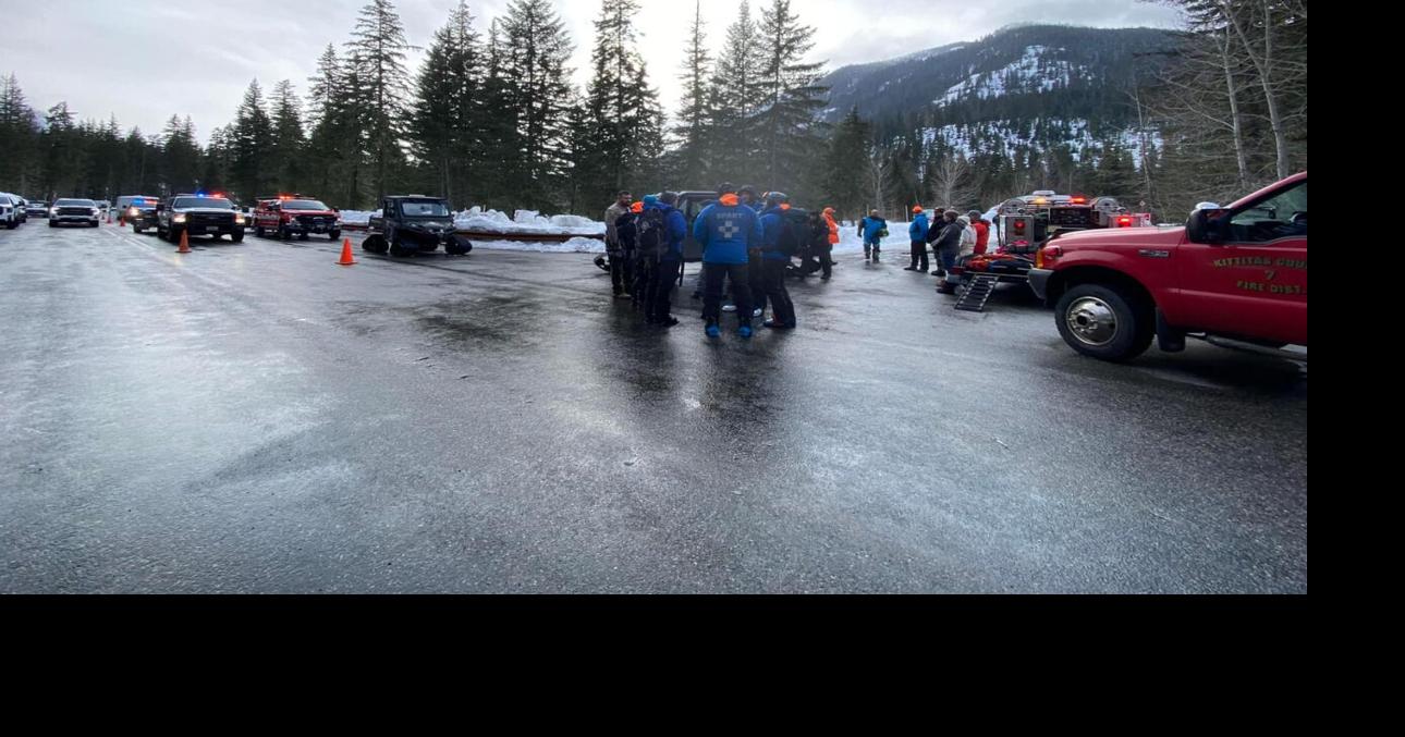 2 injured in snowmobile ravine fall near Roslyn | Columbia Basin ...