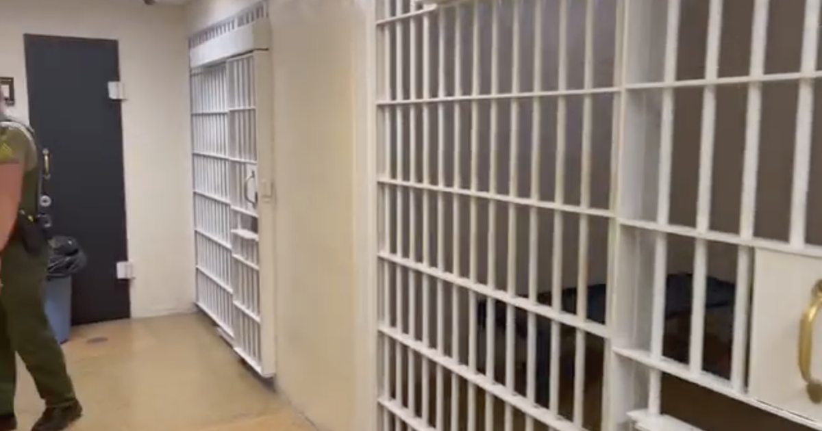 Man convicted in attack of fellow inmate and corrections deputy at