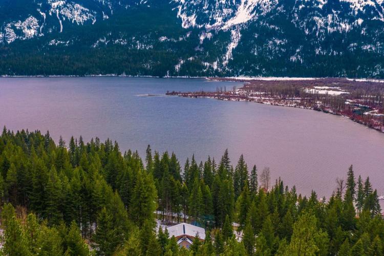 Photos Asking price for luxurious Leavenworth lodge falls to 3.95