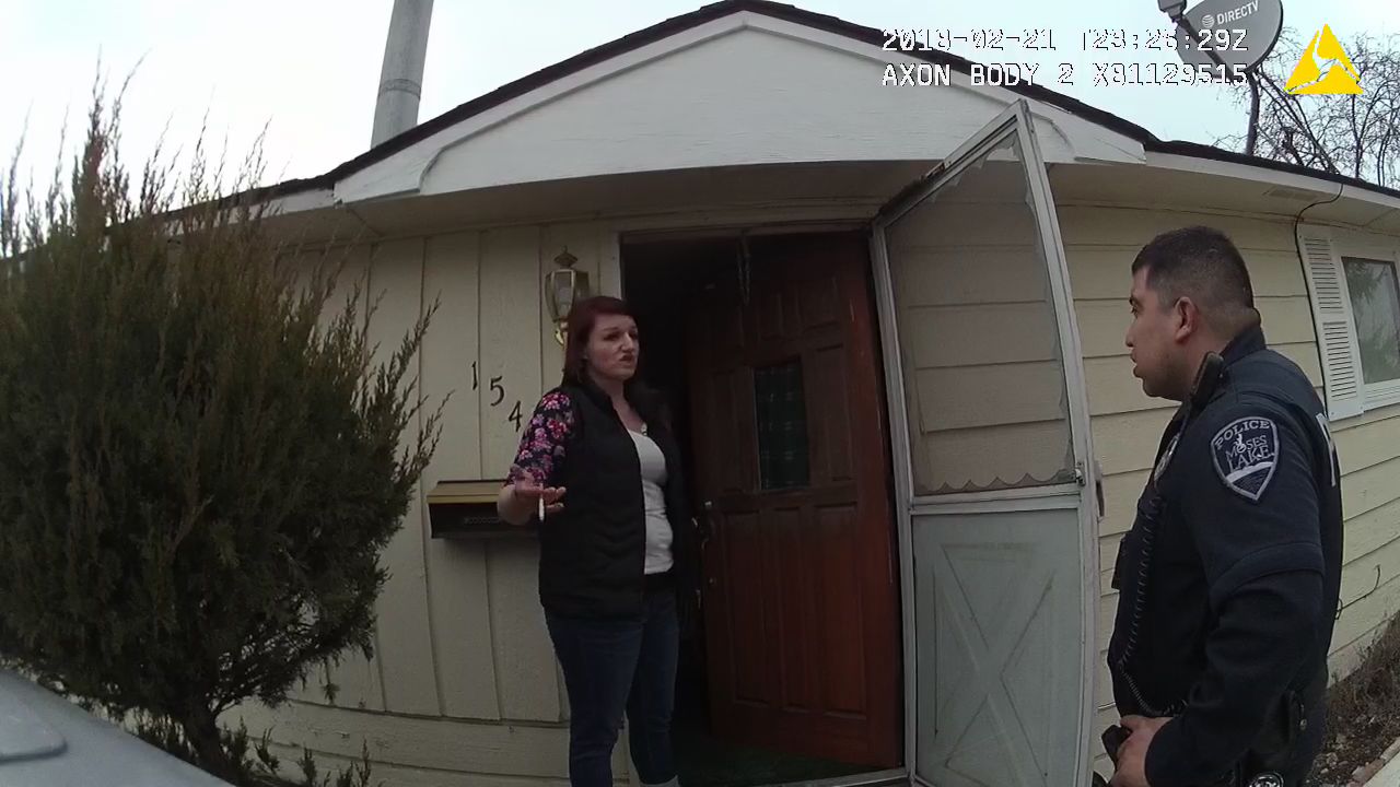 Moses Lake woman accused of trying to cash stolen check, again ...