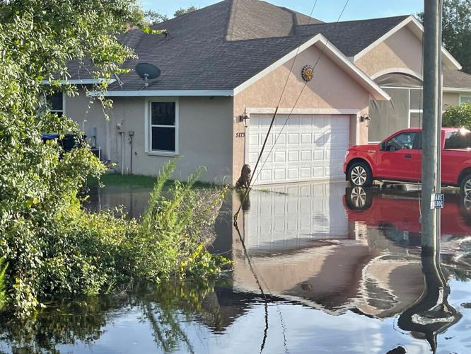 North Port Estates Waters rising, continue toward crest Latest