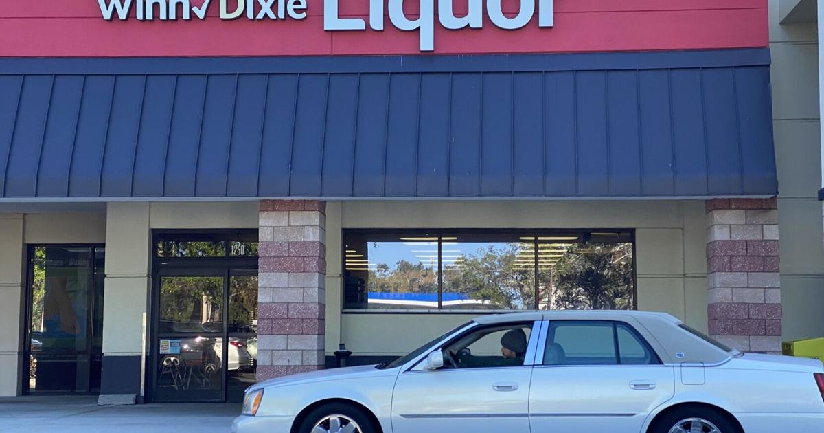 Venice Winn Dixie Liquor Store Here To Stay News Yoursun Venice winn dixie liquor store here to stay news yoursun