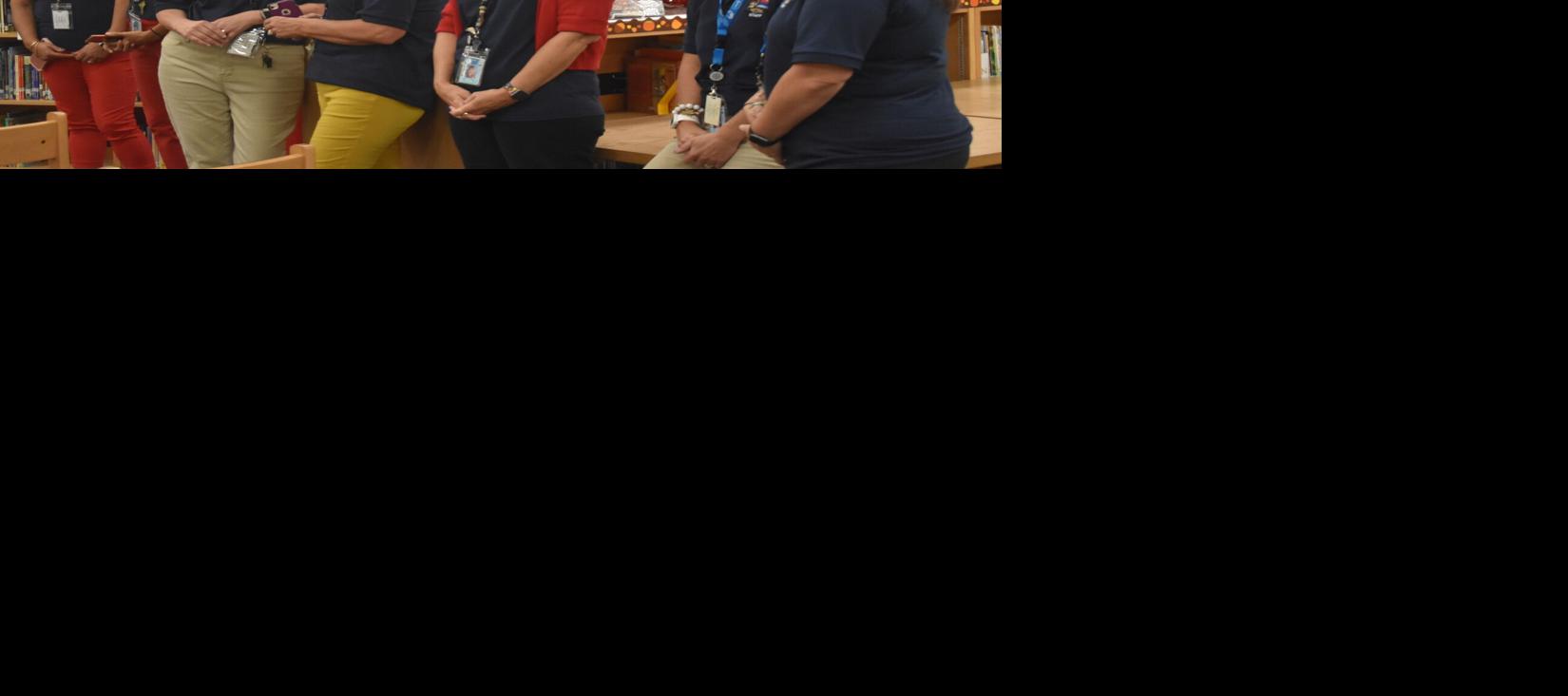 DeSantis visits Toledo Blade Elementary on the first day back after Ian