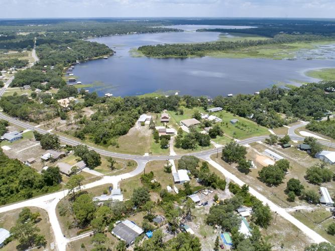 Beautiful home on Lake Josephine Sebring