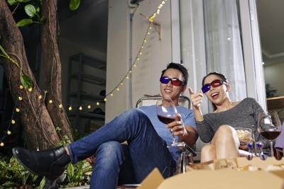 How To Set Up An Outdoor Movie Theater Features Yoursun Com