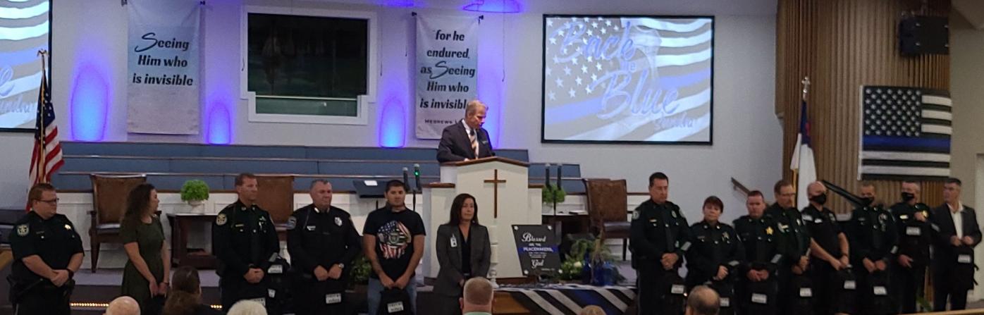 Calvary Baptist Honors Officers With 'Back The Blue' Service | The Daily Sun | Yoursun.com
