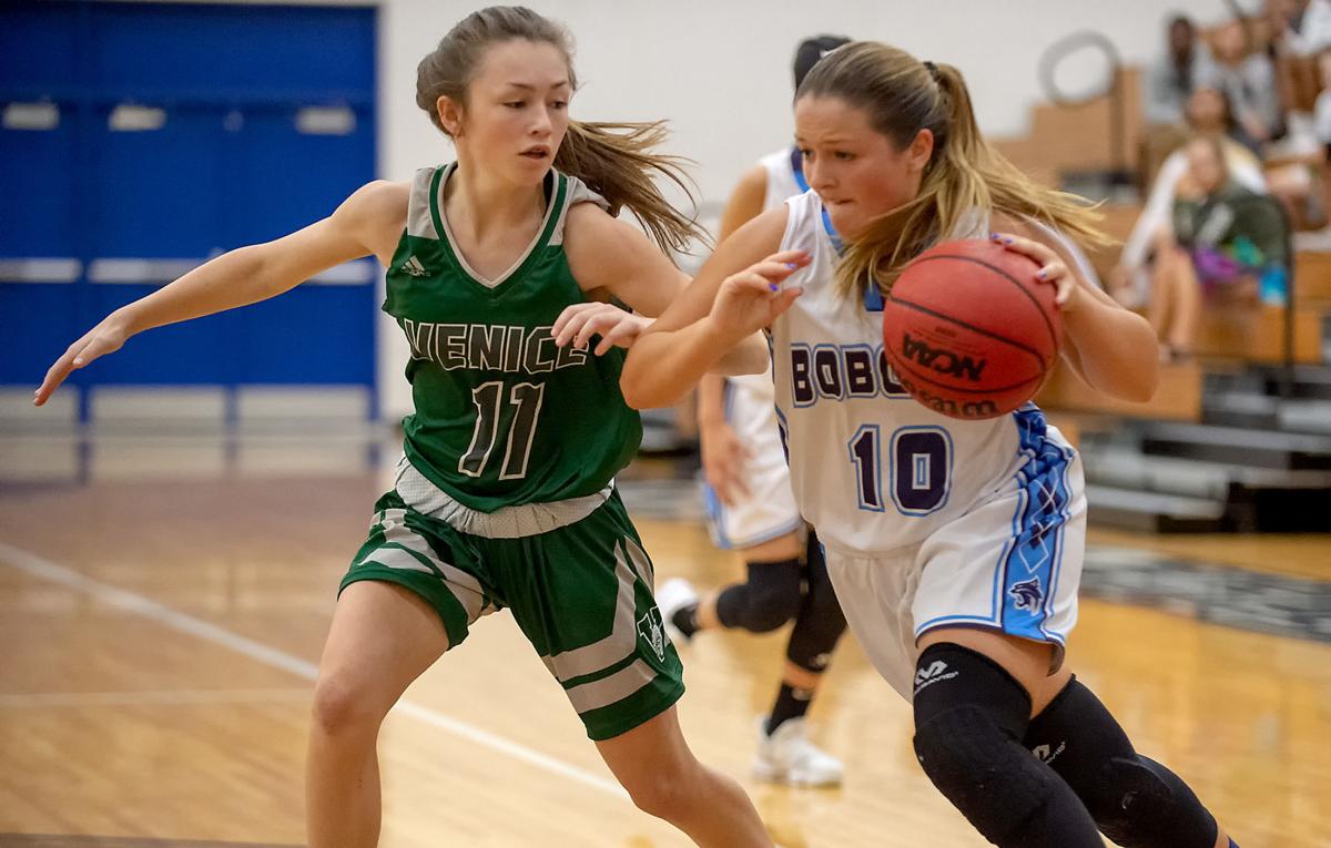 Lady Bobcats Hot From The Start Beat Venice Area Preps