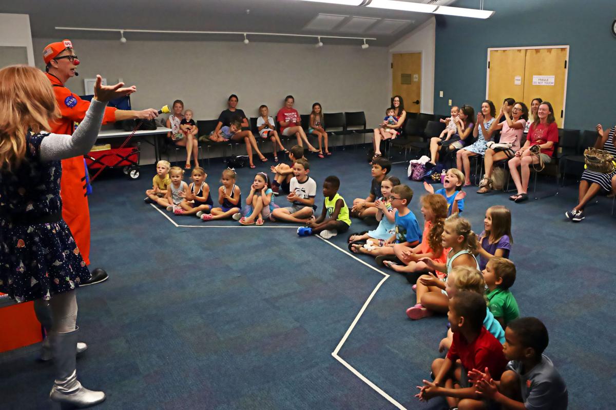 ESlibrarykids072519g.jpg