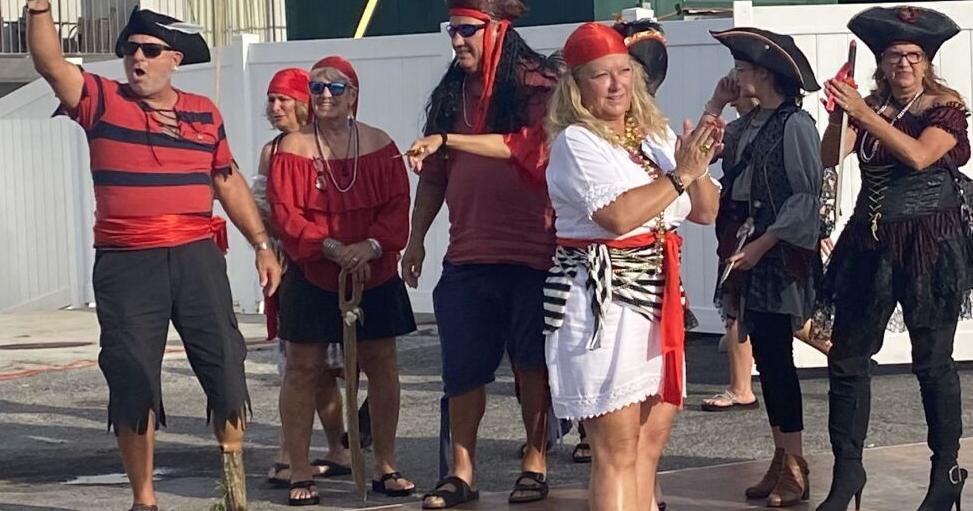 Englewood Beach Waterfest hosts Pirate Poker Run 2026