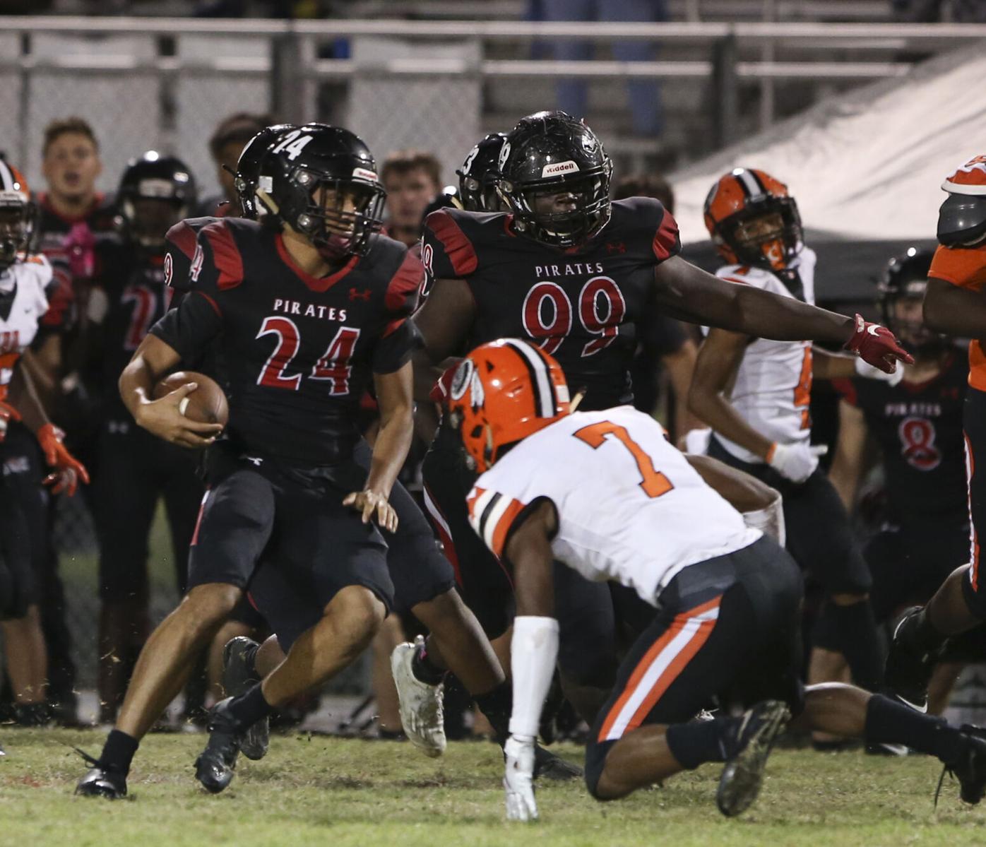 Turnovers cost Port Charlotte as Pirates fall to Carol City | Sun Preps