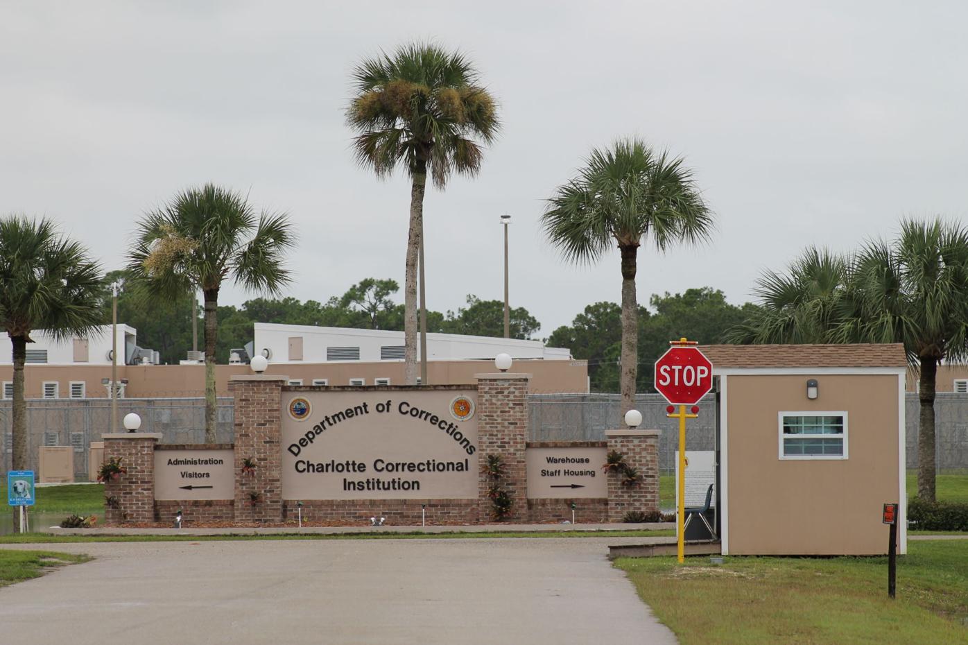 Video shows Charlotte prison guards beating inmate News