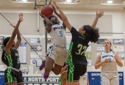 Jefferson Score 25 As Bobcats Hold Off Haines City Sun Preps Yoursun Com