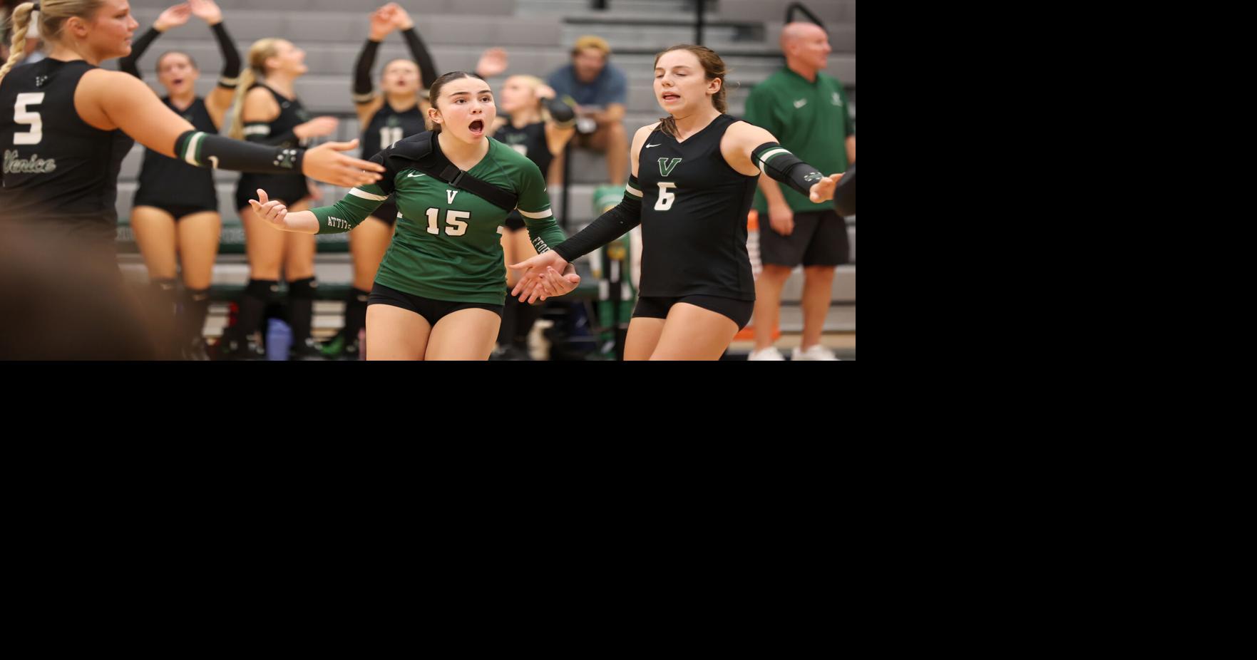 PREP VOLLEYBALL: Venice sweeps Wiregrass Ranch to advance to regional semis