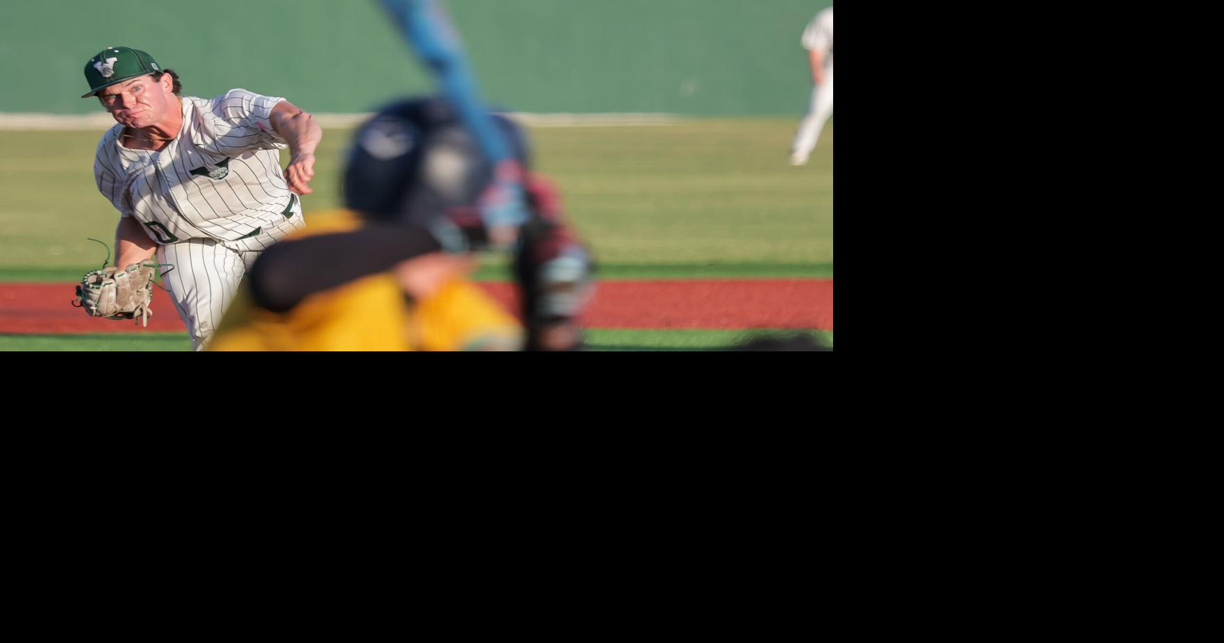 BASEBALL: Venice blanks Winter Haven in Game 1 of regional title series ...