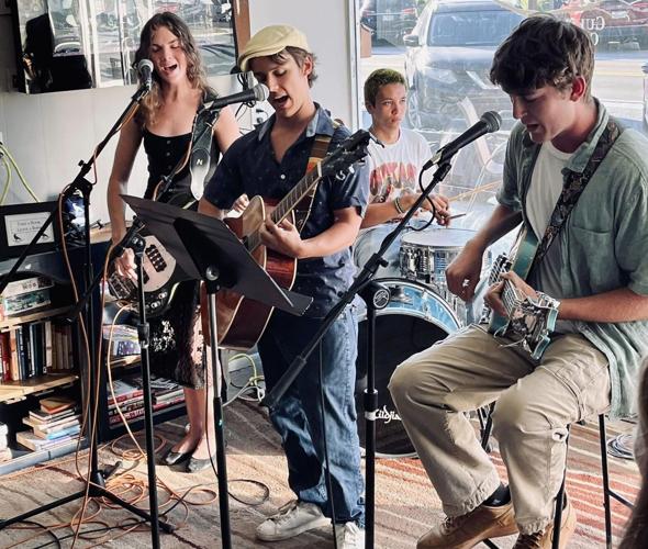 POND band explores coffeehouse nouveau News