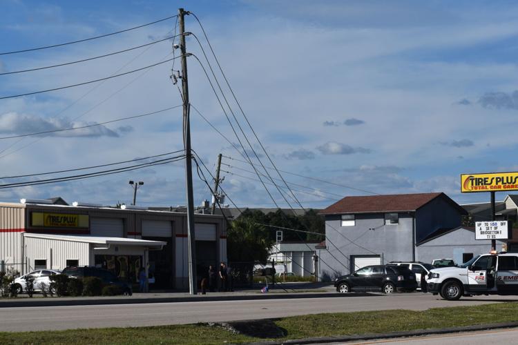 Onecar crash on Kings Highway knocks down transformer Port Charlotte