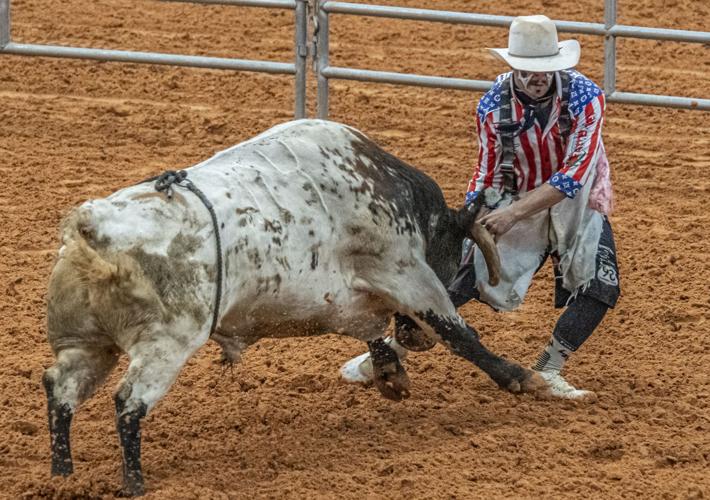 Guitar prodigy to perform in Arcadia, Champ Jaxon at Bulls & Bands