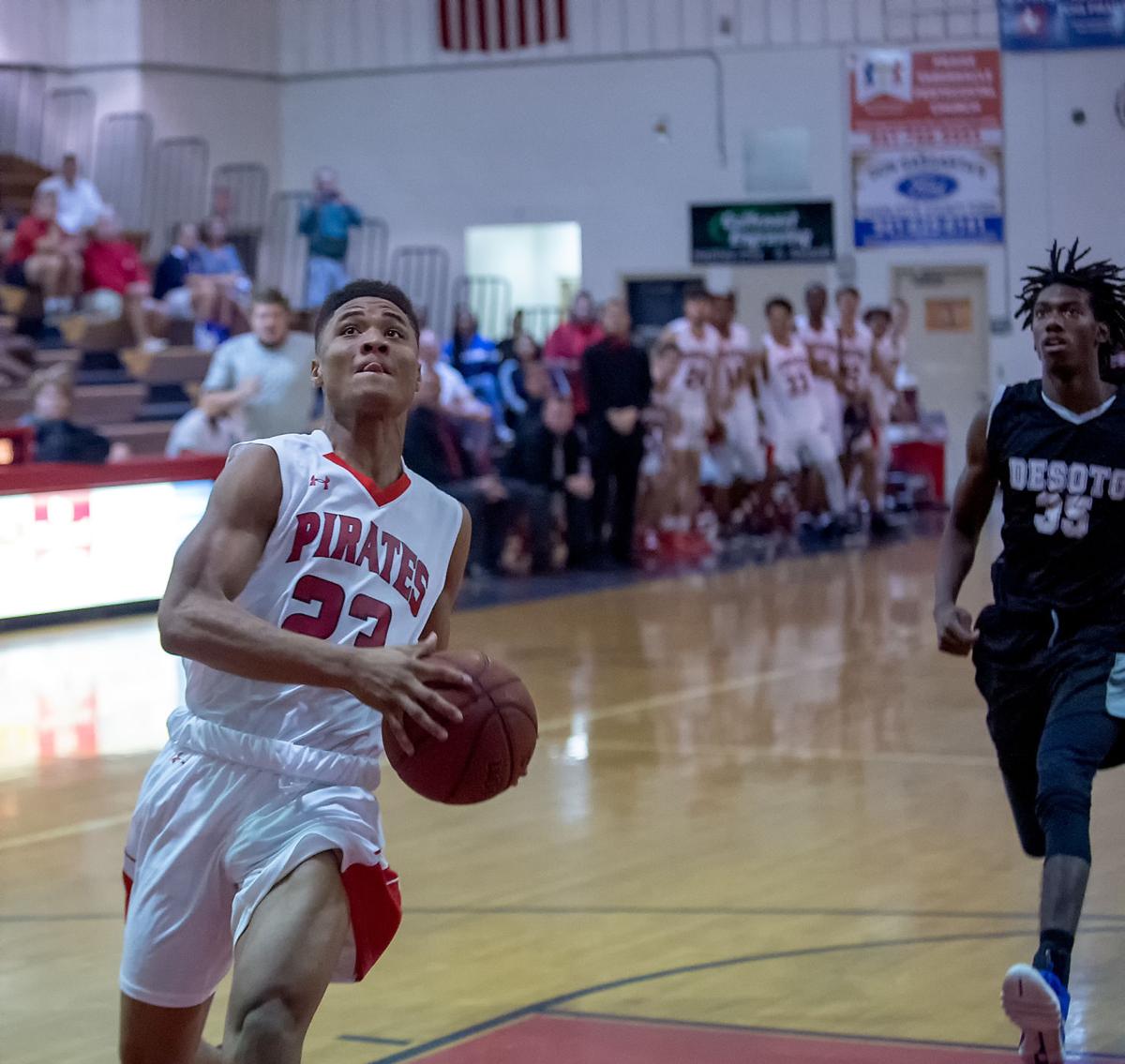 Pirates Complete First Perfect Season In School History Area