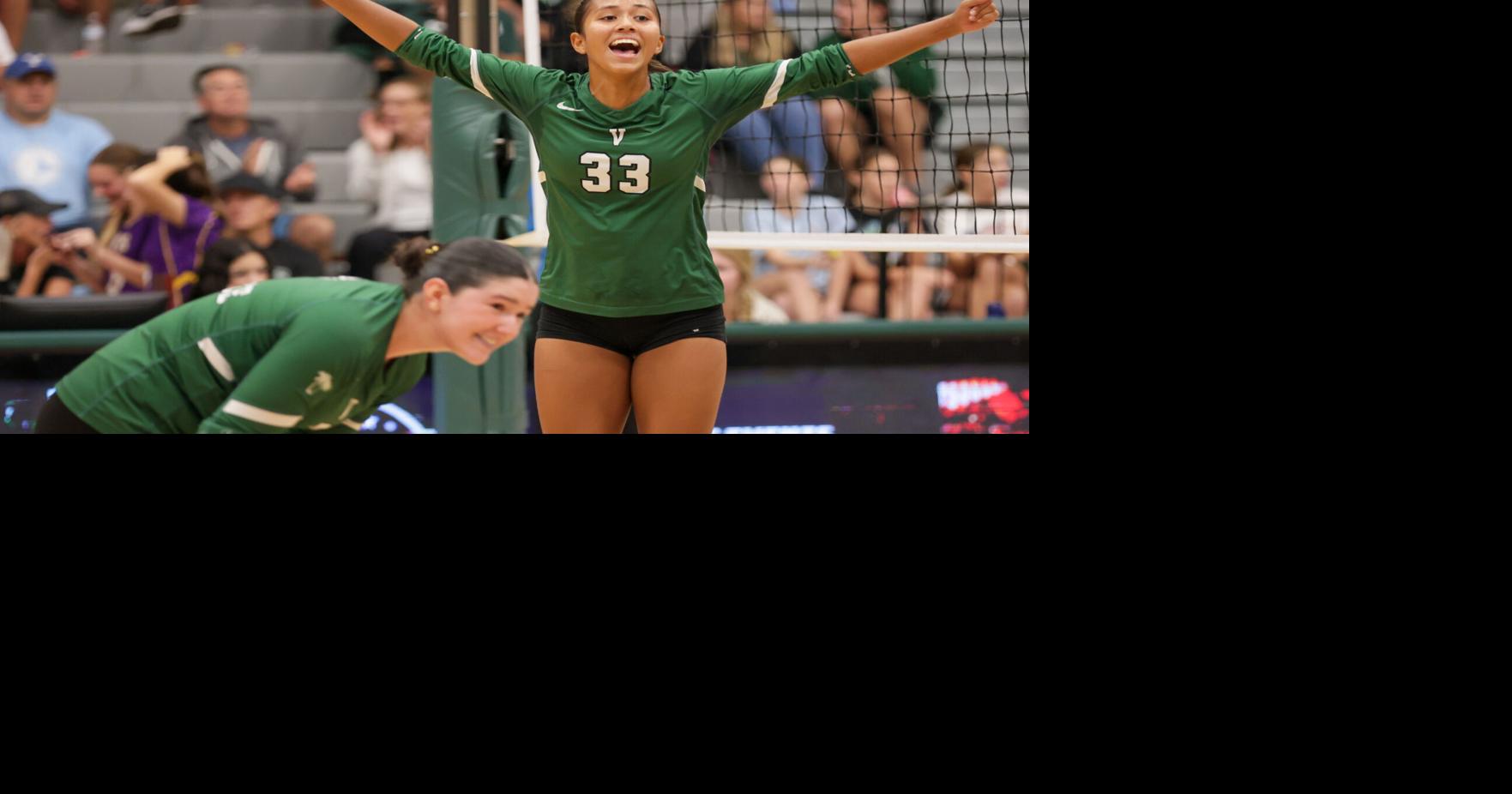 PREP VOLLEYBALL: Venice sweeps Riverview to win 25th straight district title