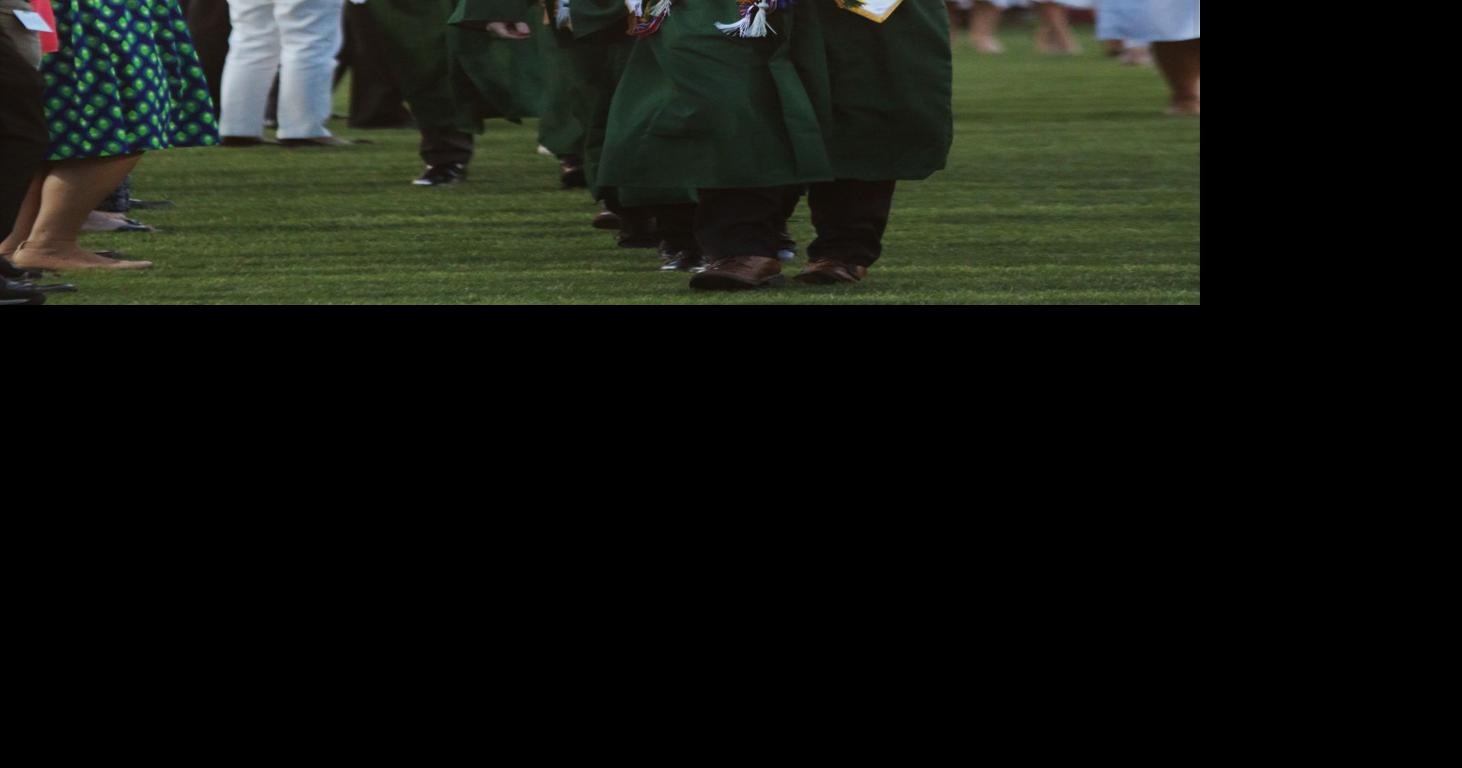 VHS graduation day 2019 (copy)