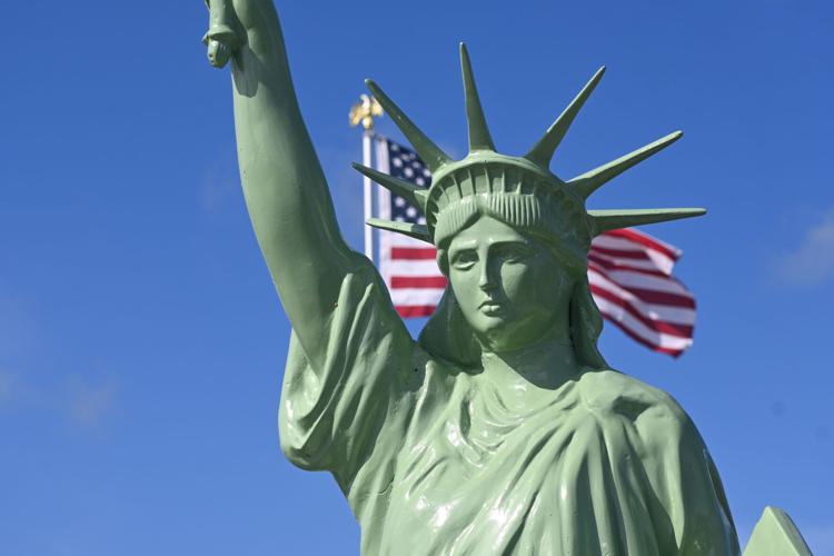 WITH VIDEO Lady Liberty rises in Rotonda | News | yoursun.com WITH VIDEO Lady Liberty rises in Rotonda | News | yoursun.com