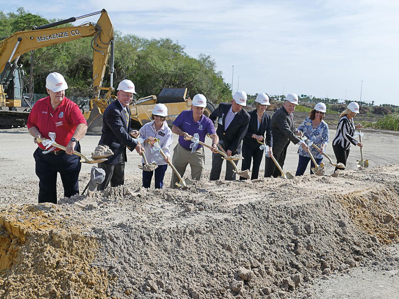 Ground Broken For Sarasota Memorial Hospital Venice News Yoursun Com