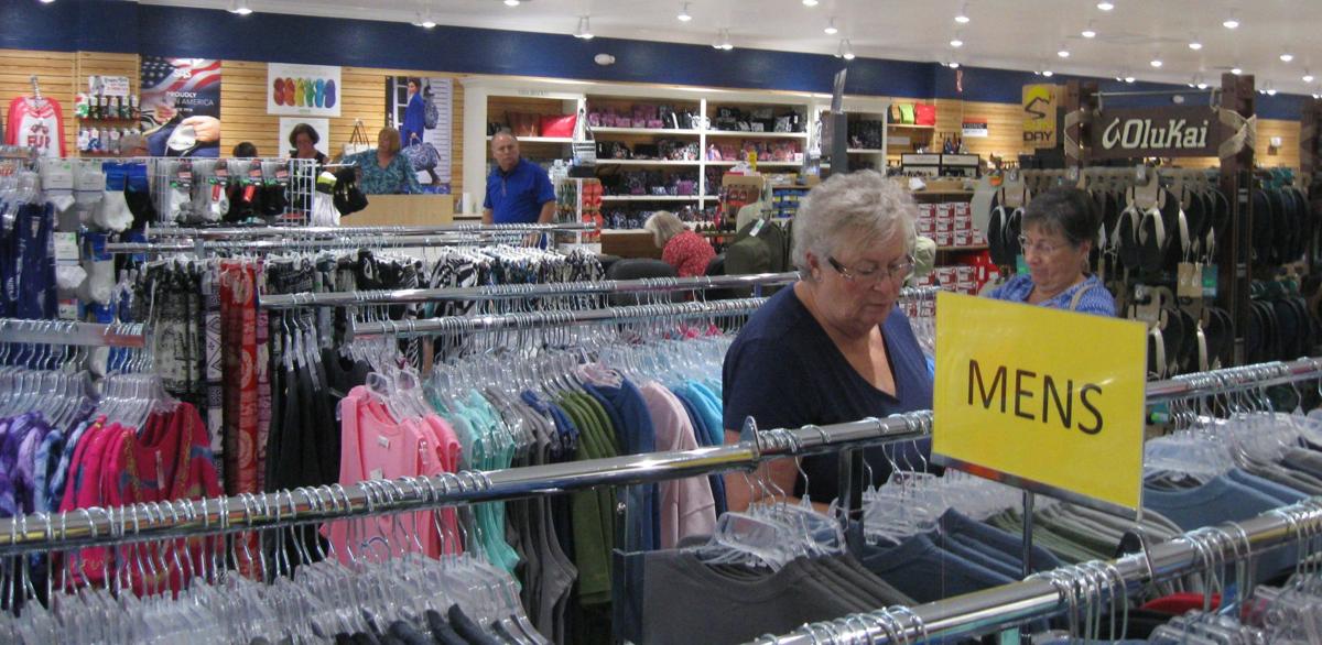 T S Shoes And More Opens New Store Business Yoursun Com