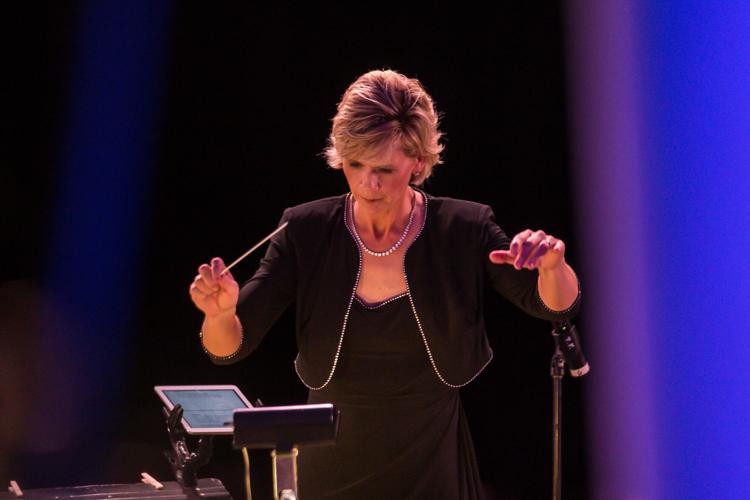 Robyn Bell