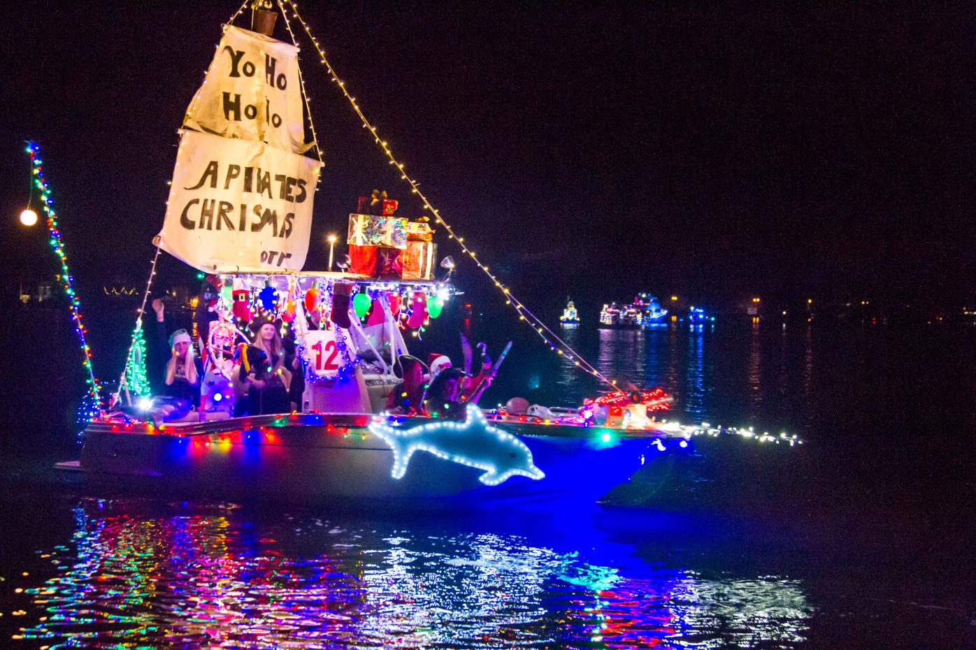 Warm weather Christmas traditions Venice Gondolier Sun